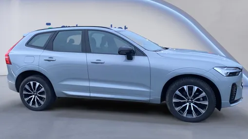 VOLVO XC60 XC60 B5 B AWD Plus Dark aut