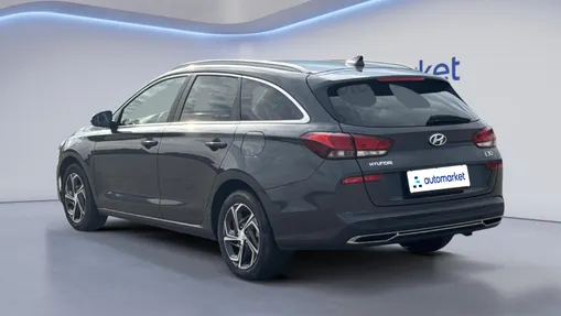 HYUNDAI i30 i30 1.0 T-GDI Smart DCT