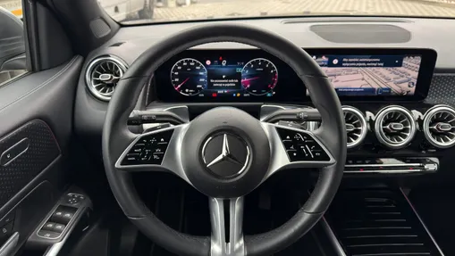 MERCEDES-BENZ GLB GLB 200 mHEV Progressive 7G-DCT