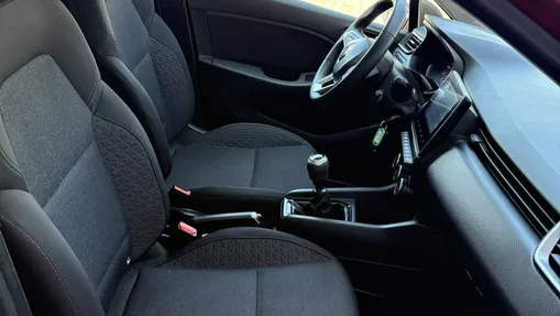 RENAULT Clio -