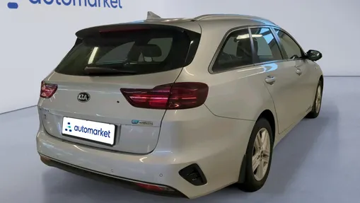 KIA Cee'd Ceed 1.6 CRDi mHEV M