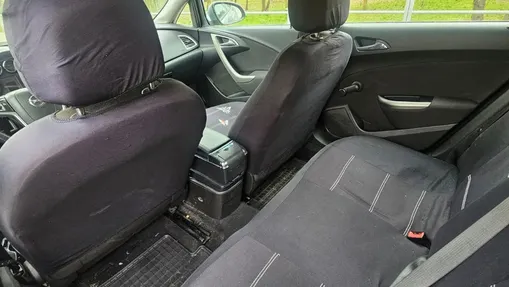 OPEL Astra -