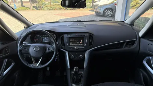 OPEL Zafira -