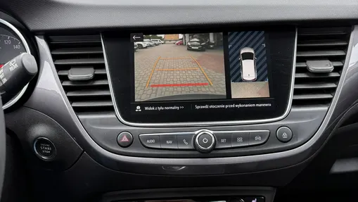 OPEL Crossland X -