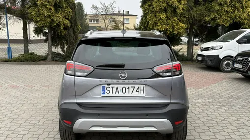 OPEL Crossland X -