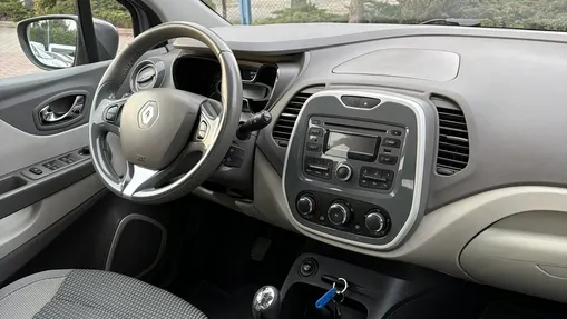 RENAULT Captur -