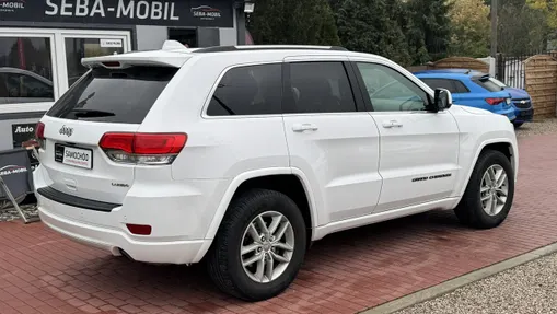 JEEP Grand Cherokee -