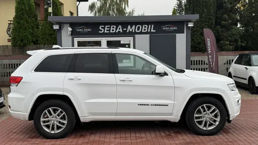 JEEP Grand Cherokee -