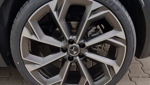 DS DS7 DS 7 1.6 E-Tense 4x4 Performance Line + aut
