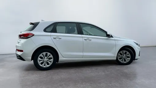HYUNDAI i30 i30 1.5 T-GDI 48V Modern