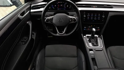 VOLKSWAGEN Arteon Arteon 2.0 TDI R-Line DSG