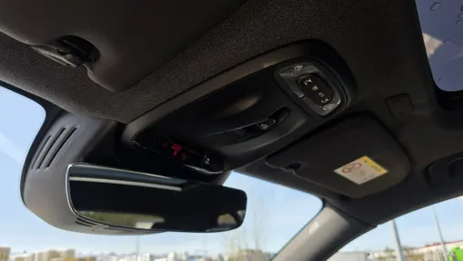 VOLVO XC40 -