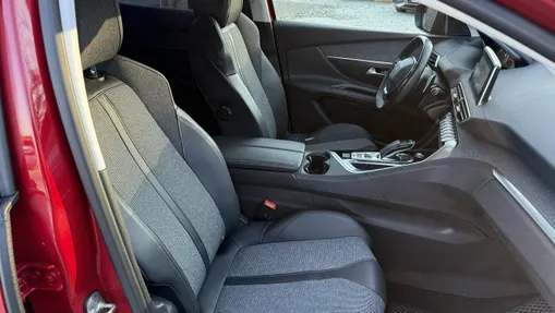 PEUGEOT 3008 3008 1.2 PureTech GPF Allure S&S EAT8