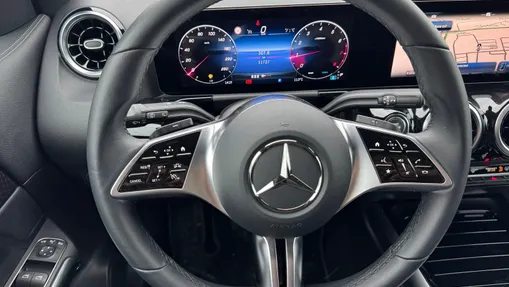 MERCEDES-BENZ GLA GLA 200 mHEV Progressive 7G-DCT