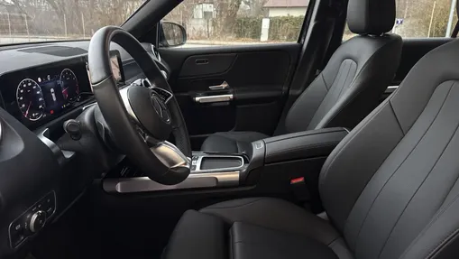MERCEDES-BENZ GLB GLB 200 mHEV Progressive 7G-DCT