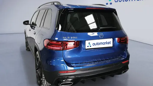 MERCEDES-BENZ GLB GLB 200 mHEV AMG Line 7G-DCT