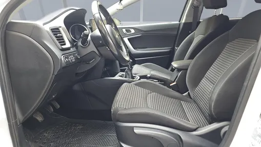 KIA Cee'd Ceed 1.5 T-GDI M