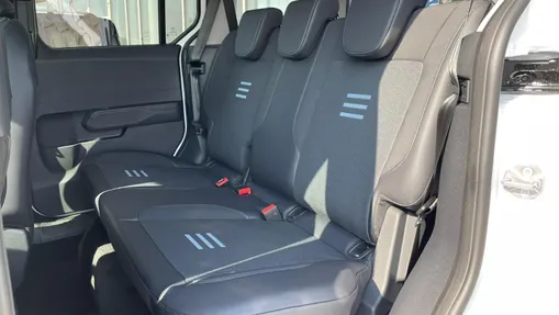 FORD Tourneo Courier Tourneo Courier 1.0 EcoBoost Active aut Nowy