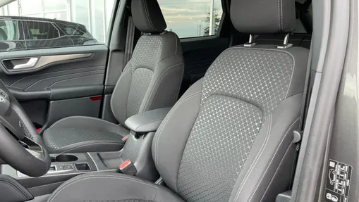 FORD Kuga Kuga 1.5 EcoBoost FWD Titanium aut Nowy