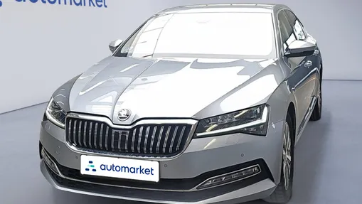 SKODA Superb Superb 2.0 TDI SCR Style