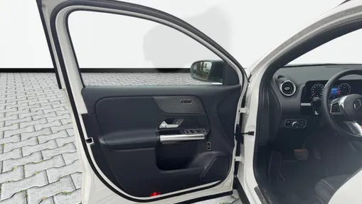MERCEDES-BENZ GLA GLA 200 mHEV Progressive 7G-DCT