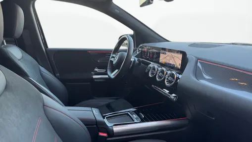 MERCEDES-BENZ B Klasa B 200 mHEV AMG Line 7G-DCT