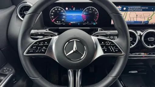 MERCEDES-BENZ GLA GLA 200 mHEV Progressive 7G-DCT