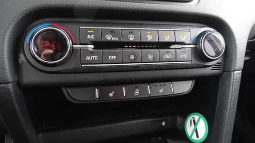 KIA Cee'd Ceed 1.5 T-GDI mHEV L