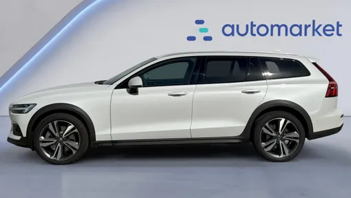 VOLVO V60 V60 CC Plus B5 B AWD aut