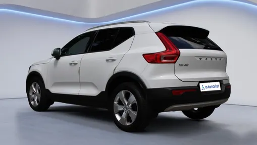 VOLVO XC40 XC40 T3 Momentum