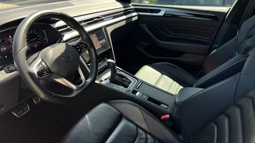 VOLKSWAGEN Arteon Arteon 2.0 TDI 4Motion R-Line DSG