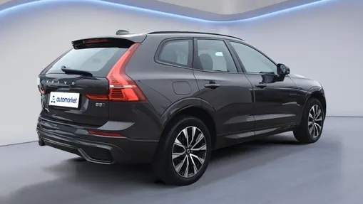 VOLVO XC60 XC60 B5 B AWD Plus Dark aut