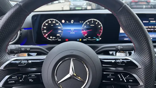 MERCEDES-BENZ A Klasa A 200 AMG Line 7G-DCT