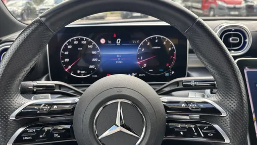 MERCEDES-BENZ C Klasa C 180 mHEV AMG