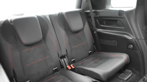 MERCEDES-BENZ GLB GLB 220 d 4-Matic AMG Line 8G-DCT