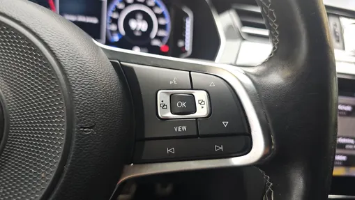 VOLKSWAGEN Arteon Arteon 2.0 TDI SCR R-Line DSG