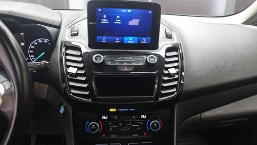 FORD Tourneo Connect Gr. Tourneo Connect 1.5 EcoBlue Titanium