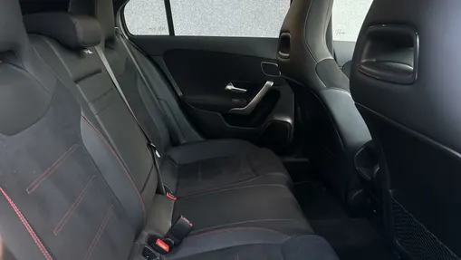MERCEDES-BENZ A Klasa A 250 e PHEV AMG Line 8G-DCT