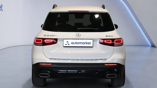 MERCEDES-BENZ GLB GLB 200 d AMG Line 8G-DCT