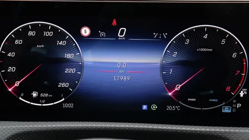 MERCEDES-BENZ A Klasa A 200 AMG Line 7G-DCT