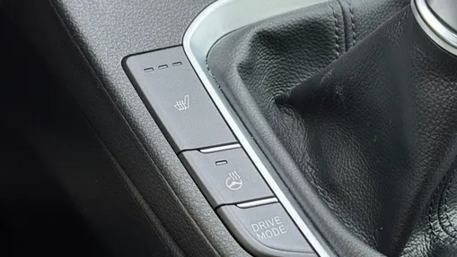 HYUNDAI i30 i30 1.0 T-GDI Smart