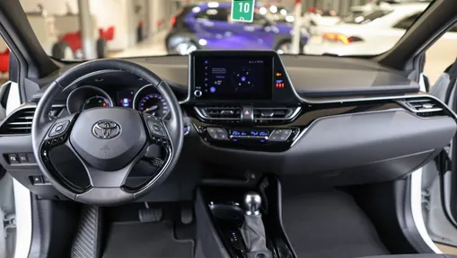 TOYOTA C-HR C-HR 2.0 Hybrid Style
