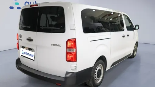 TOYOTA Proace Proace Kombi 2.0 D-4D Long 2,8t