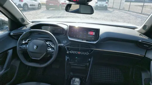 PEUGEOT 2008 2008 1.2 PureTech Allure S&S EAT8