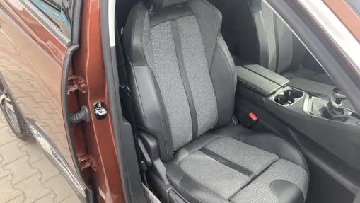 PEUGEOT 3008 3008 1.2 PureTech GPF Allure S&S