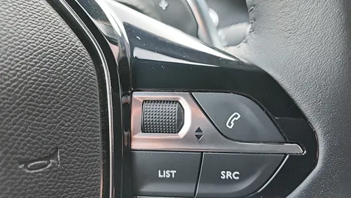 PEUGEOT 2008 2008 1.2 PureTech Allure S&S EAT8
