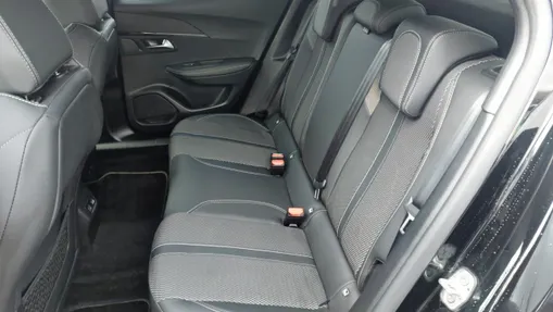 PEUGEOT 2008 2008 1.2 PureTech GT S&S EAT8