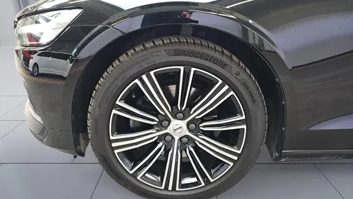 VOLVO V60 V60 B4 B Inscription aut