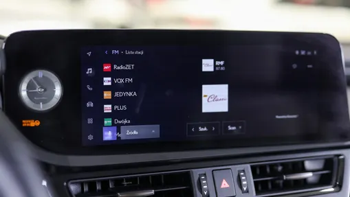 LEXUS ES ES 300h F Sport Design