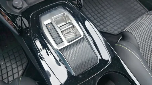 PEUGEOT 2008 2008 1.2 PureTech GT S&S EAT8